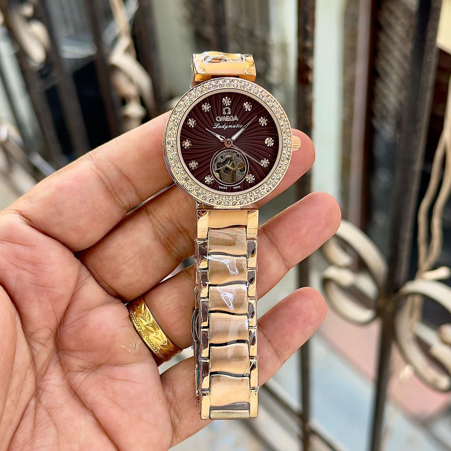 OMEGA De Ville Ladymatic watch