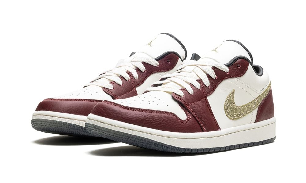 Air Jordan 1 Low SE "Year of the Dragon"