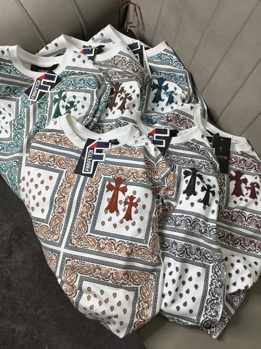 Trapstar 22 Bandana Print T-shirt