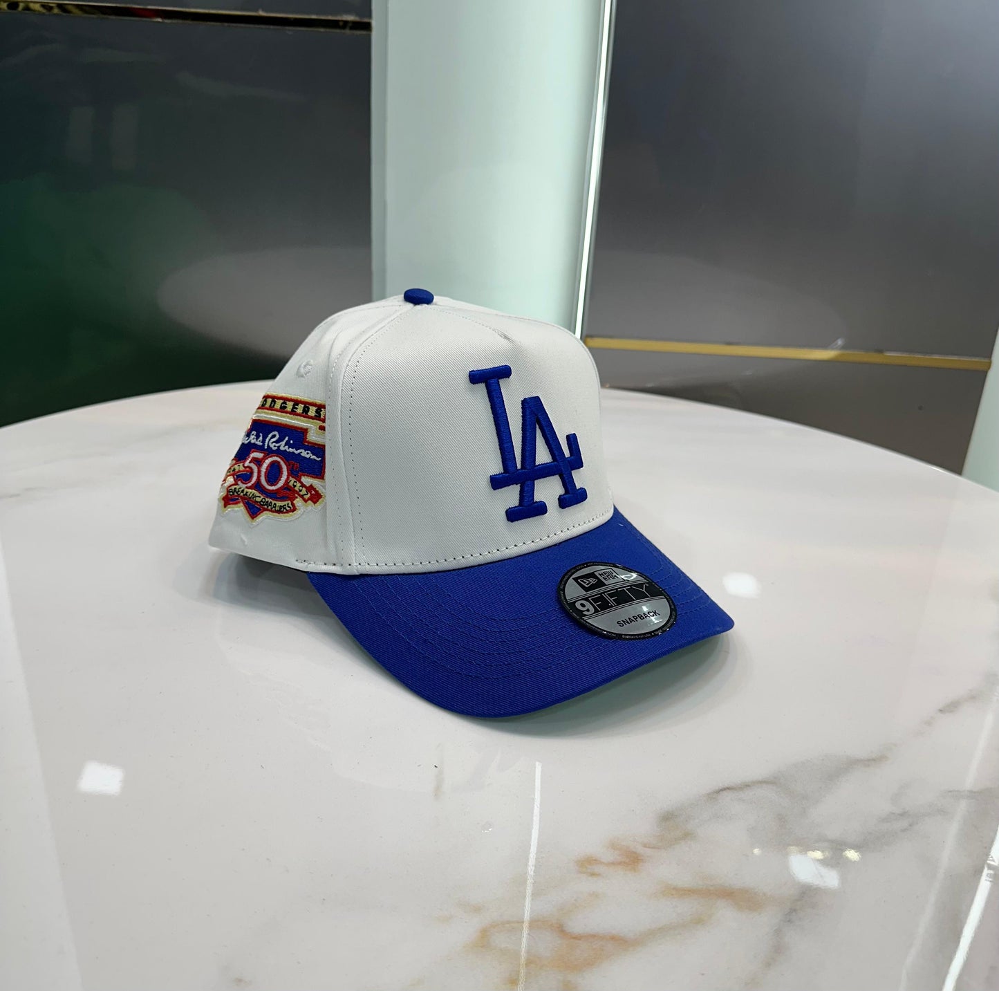 LA NEW YORK PREMIUM CAPS