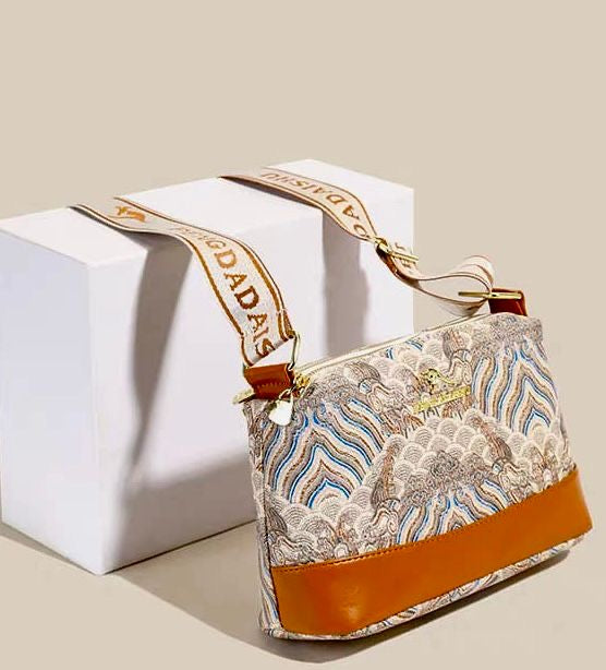 Vintage-Style Crossbody Handbag