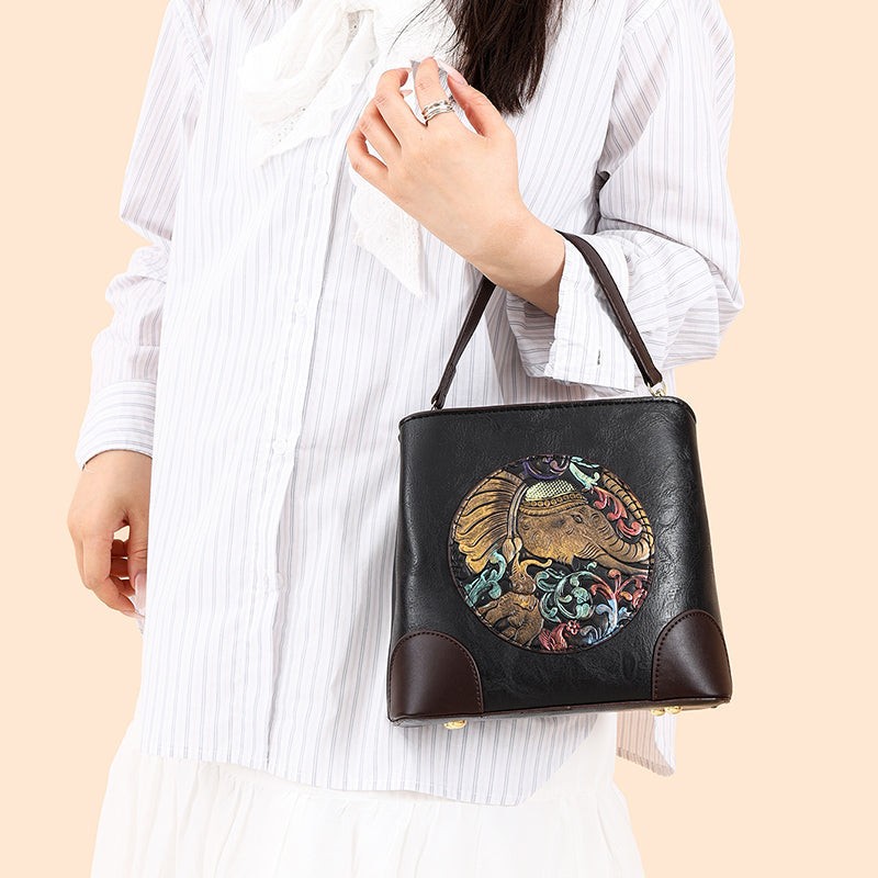 Black Tari Sling Bag