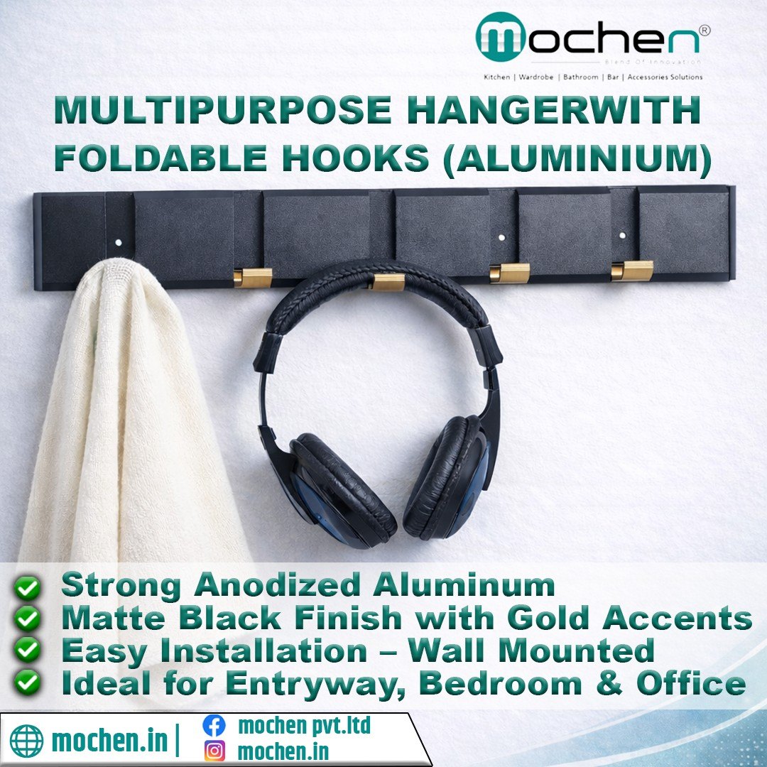 Multipurpose Hanger With Portable Hooks
