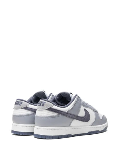 Nike Dunk Low SE "Light Carbon"