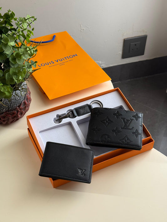 Louis Vuitton Dual Wallet And Keychain Set