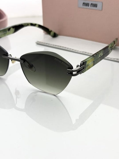 MIU MIU MODEL 1024 GLASS