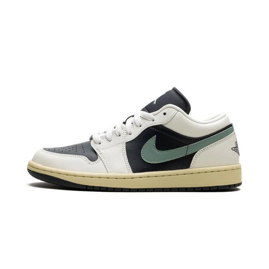 Air Jordan 1 Low "Jade Smoke"