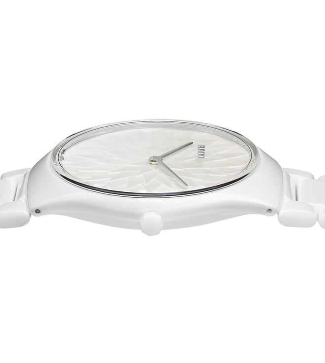 Rado True Round Thinline x Great Gardens of the World