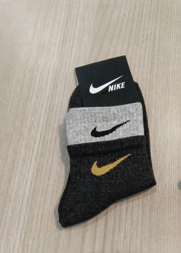 Nike Everyday Essential Ankle Socks,