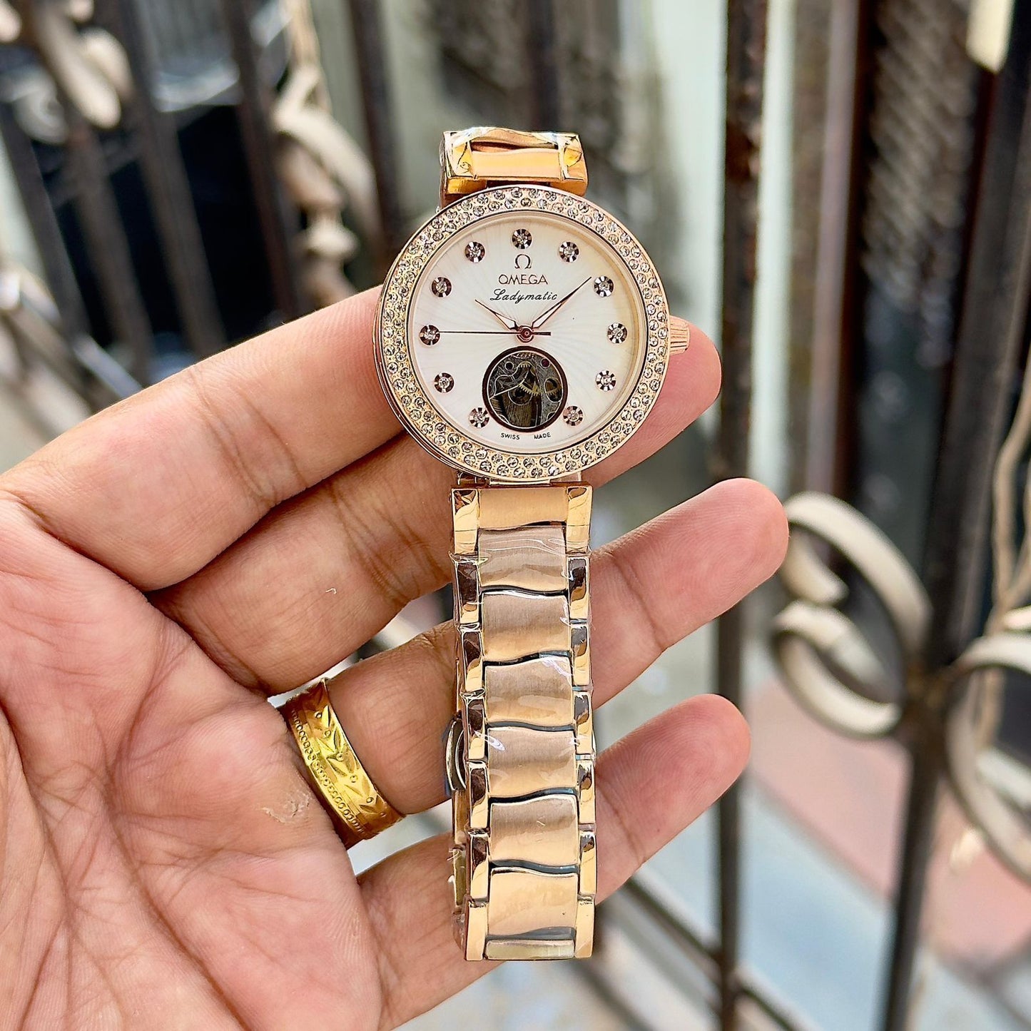 OMEGA De Ville Ladymatic watch